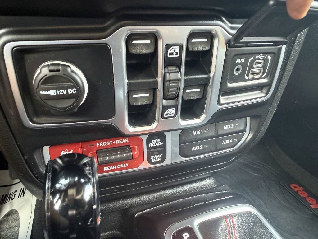 Used 2020 Jeep Gladiator Rubicon AWD/4WD image 49