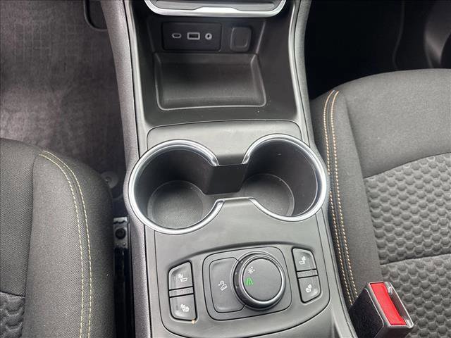 Used 2019 GMC Terrain SLE w/ Driver Convenience Package FWD image 13