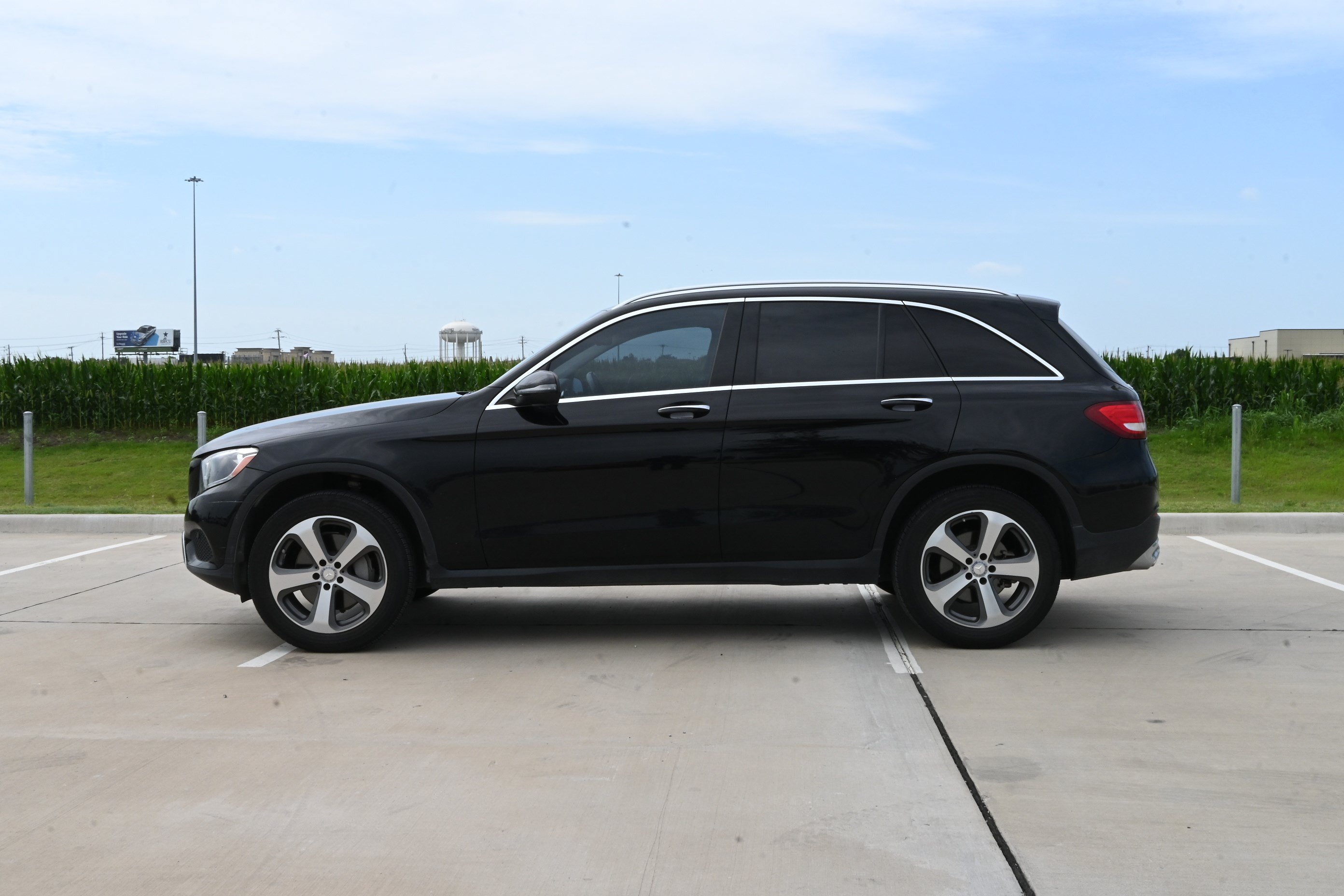 Used 2016 Mercedes-Benz GLC 300 4MATIC image 6