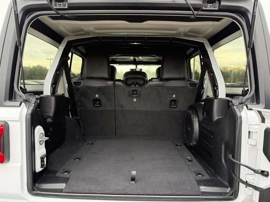 Used 2021 Jeep Wrangler Unlimited Rubicon image 29