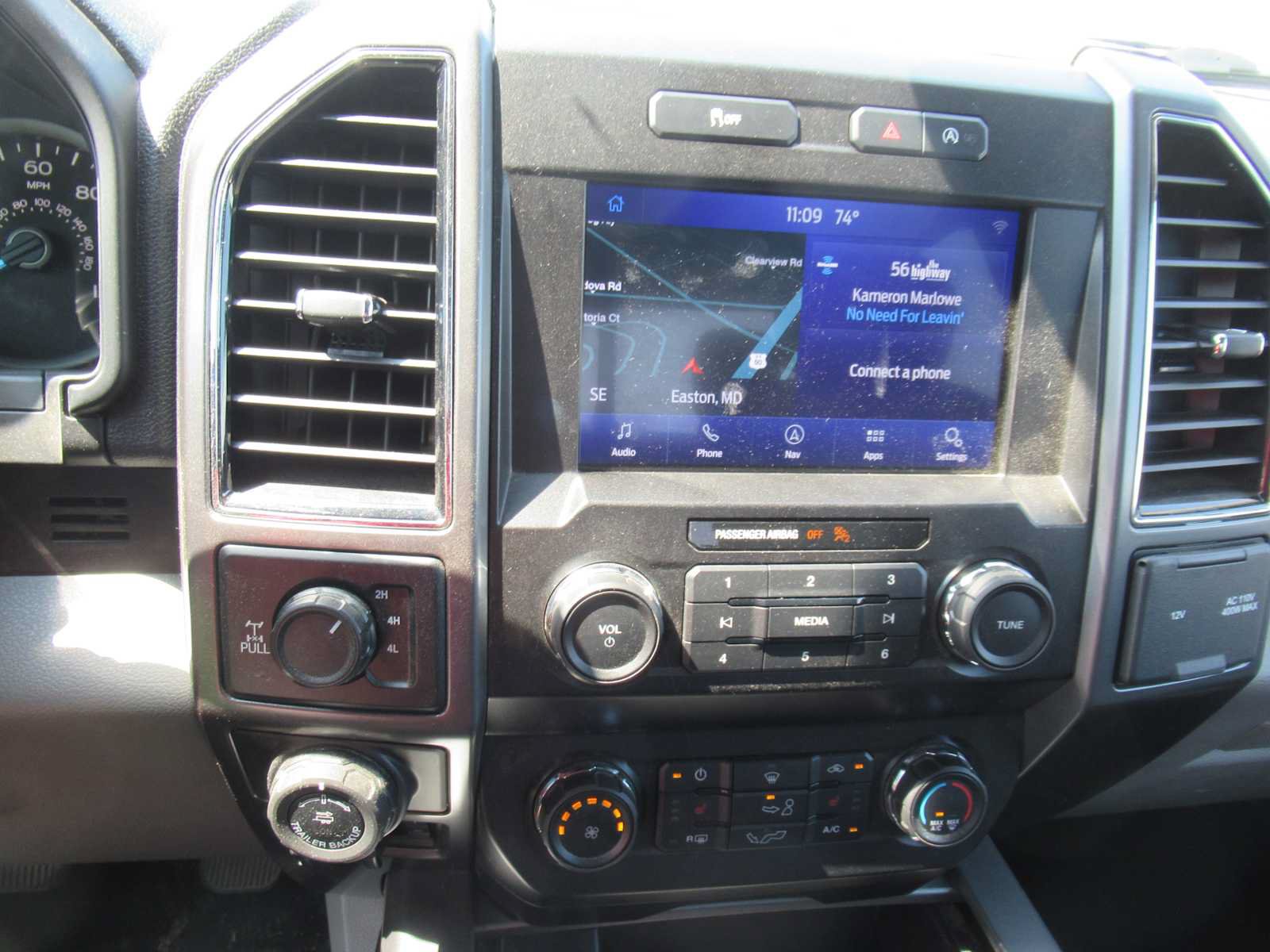 Used 2020 Ford F150 XLT w/ Equipment Group 302A Luxury AWD/4WD image 27