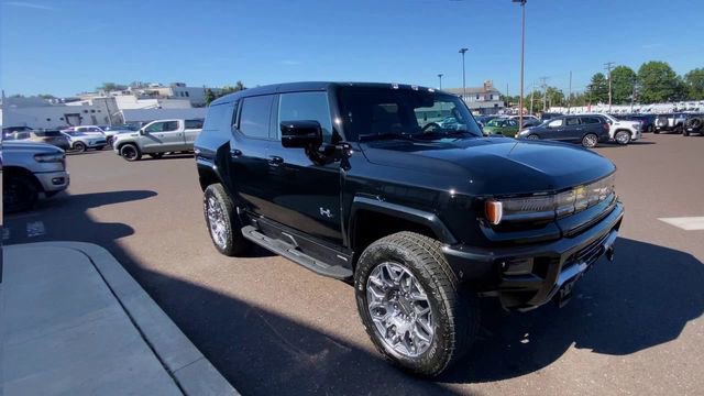 New 2026 GMC Hummer EV SUV image 2