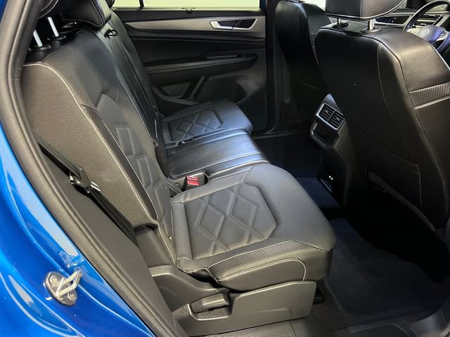 Certified 2024 Volkswagen Atlas Cross Sport SE FWD image 13