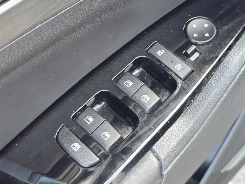 Used 2024 Kia Sportage X-Line w/ X-Line Premium Package AWD/4WD image 25
