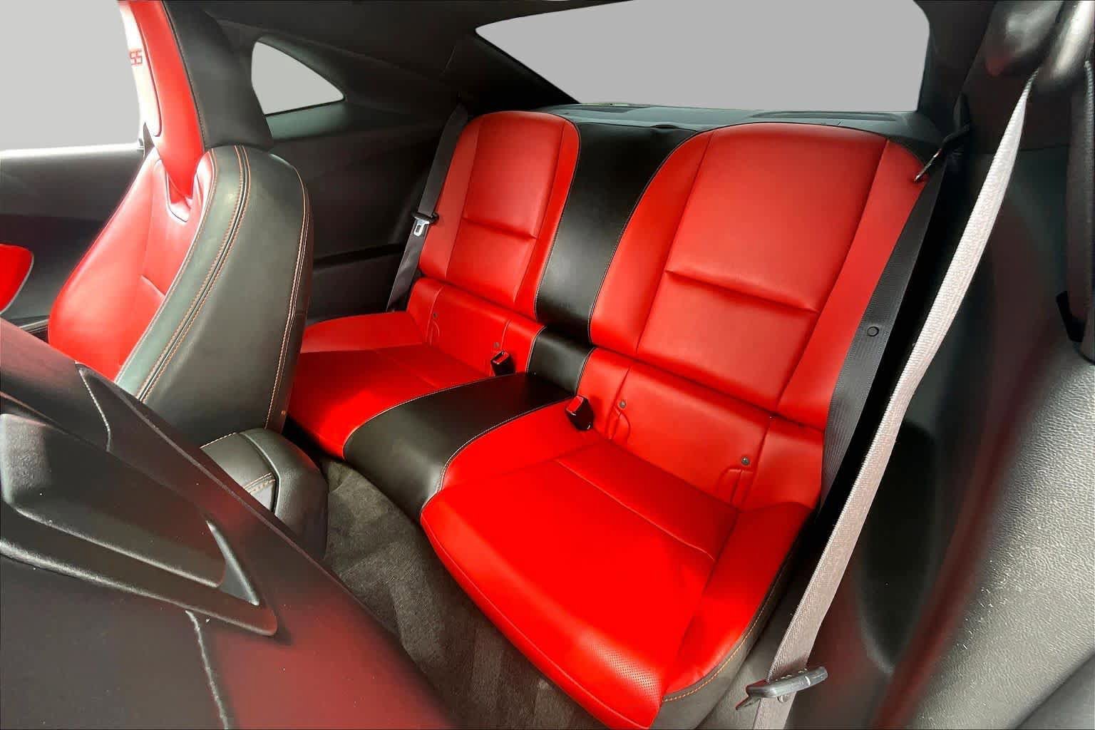 Used 2015 Chevrolet Camaro SS w/ RS Package RWD image 21