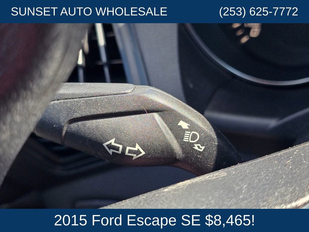 Used 2015 Ford Escape SE FWD image 33