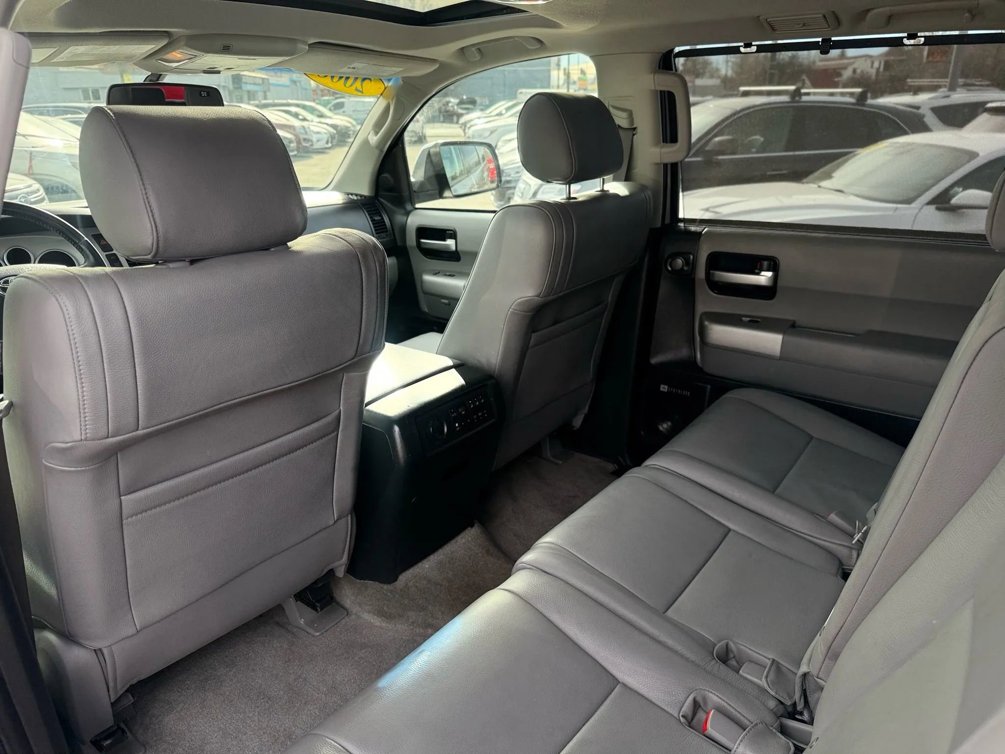 Used 2008 Toyota Sequoia Limited image 15