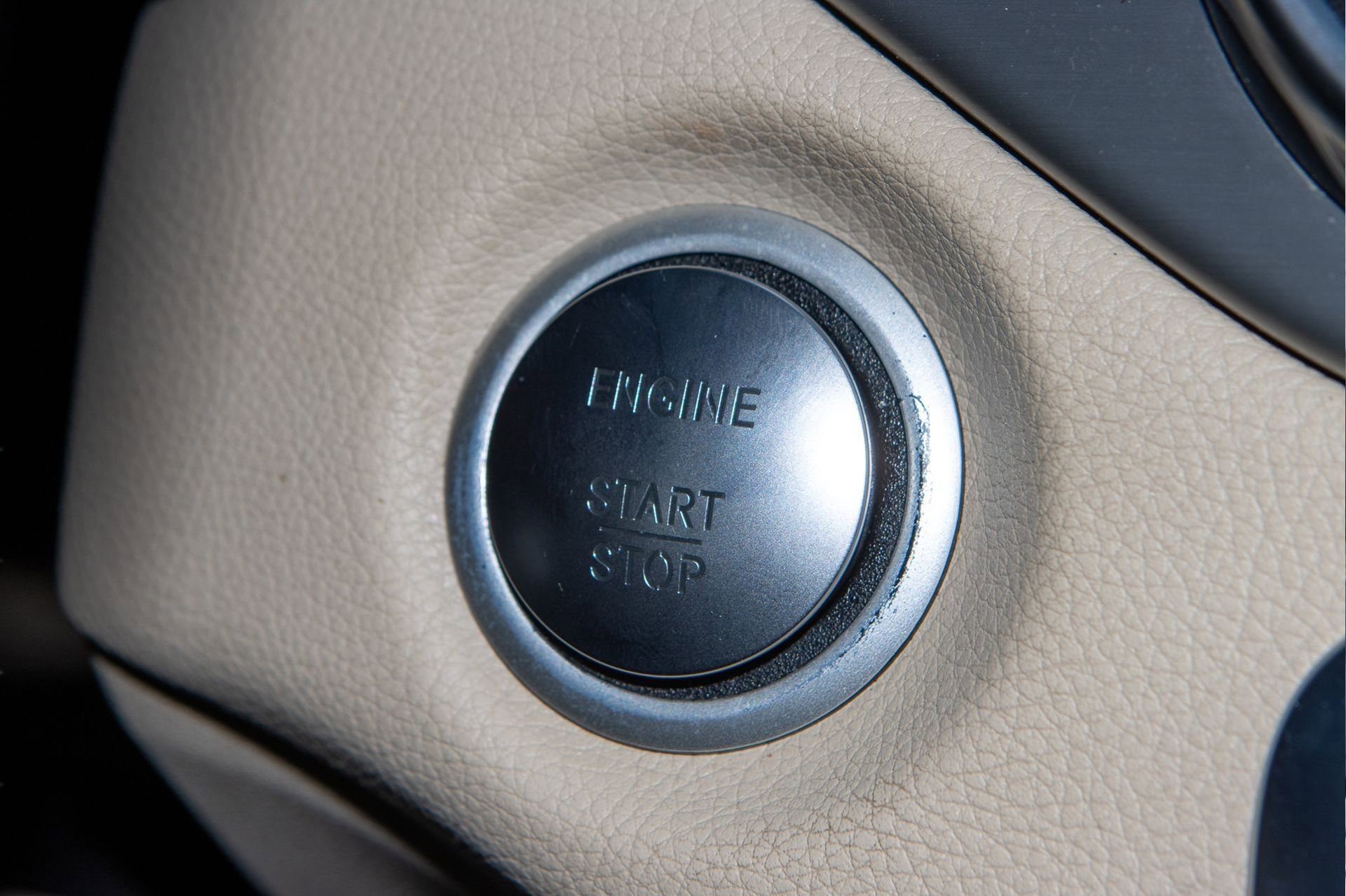 Used 2020 Mercedes-Benz GLA 250 w/ Multimedia Package image 31