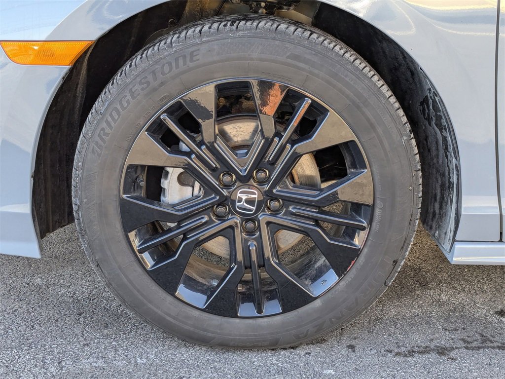 Used 2025 Honda Odyssey Sport-L image 11