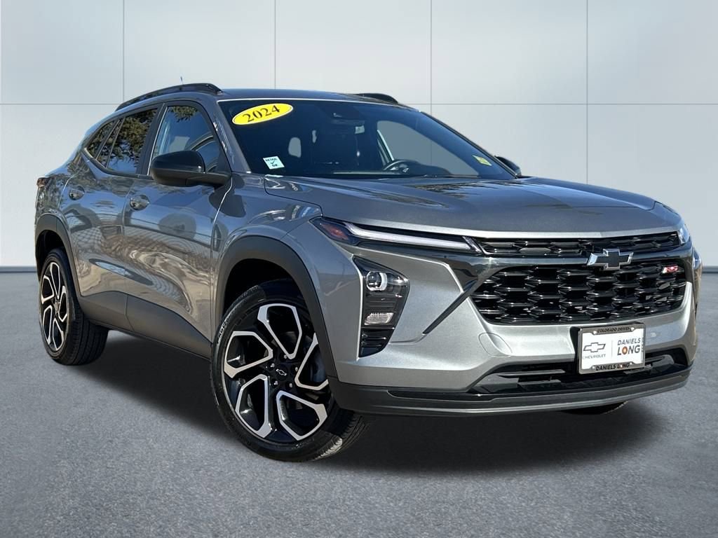 Used 2024 Chevrolet Trax RS w/ Driver Confidence Package image 33