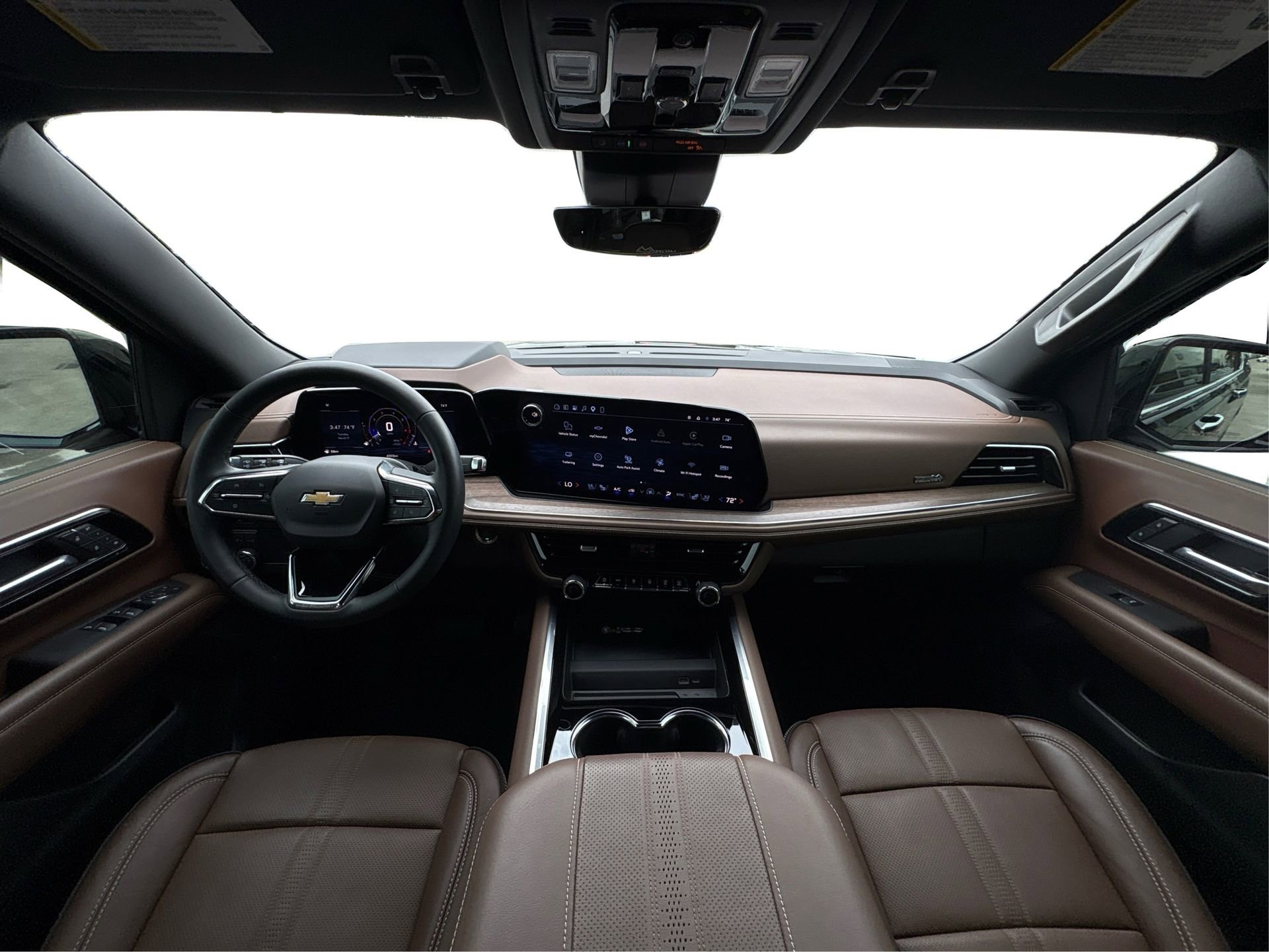 Used 2026 Chevrolet Suburban High Country image 23