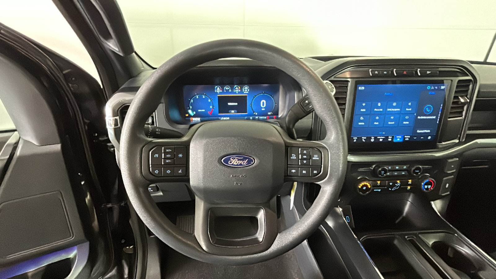 Used 2024 Ford F150 STX AWD/4WD image 17