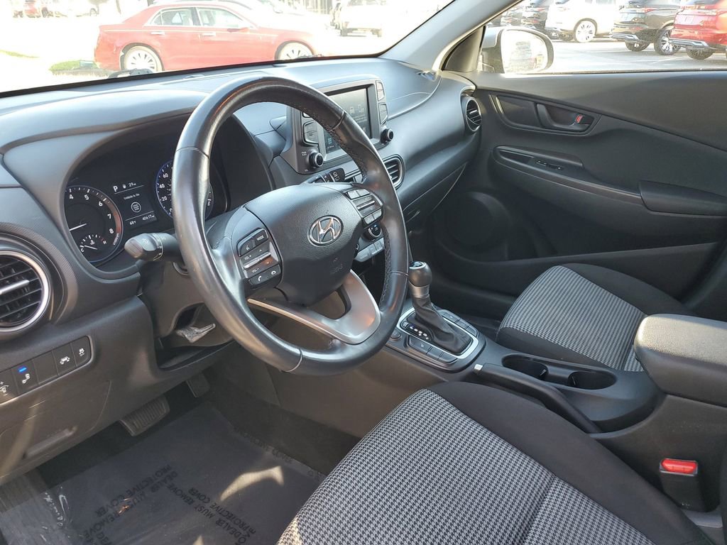 Used 2019 Hyundai Kona SEL image 15