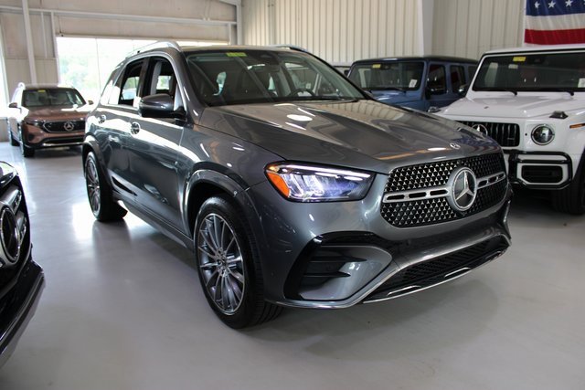 Used 2024 Mercedes-Benz GLE 350 4MATIC w/ AMG Line Exterior image 45