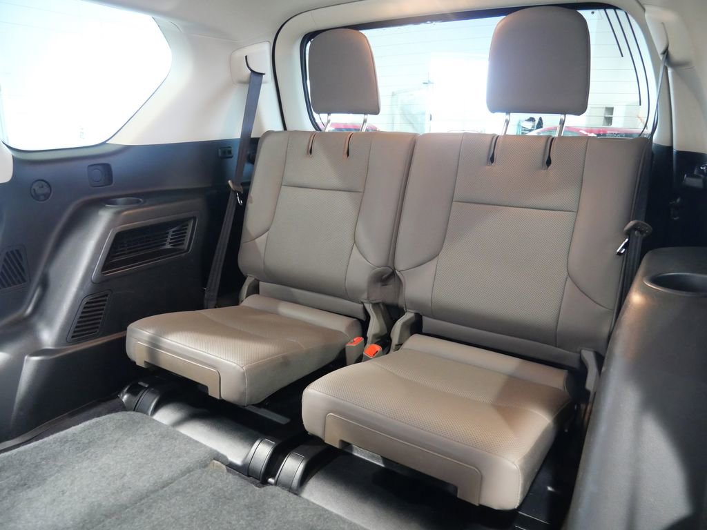 Used 2021 Lexus GX 460 Premium w/ Premium Package image 26