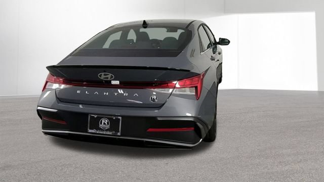 New 2026 Hyundai Elantra SEL Sport Premium FWD image 8