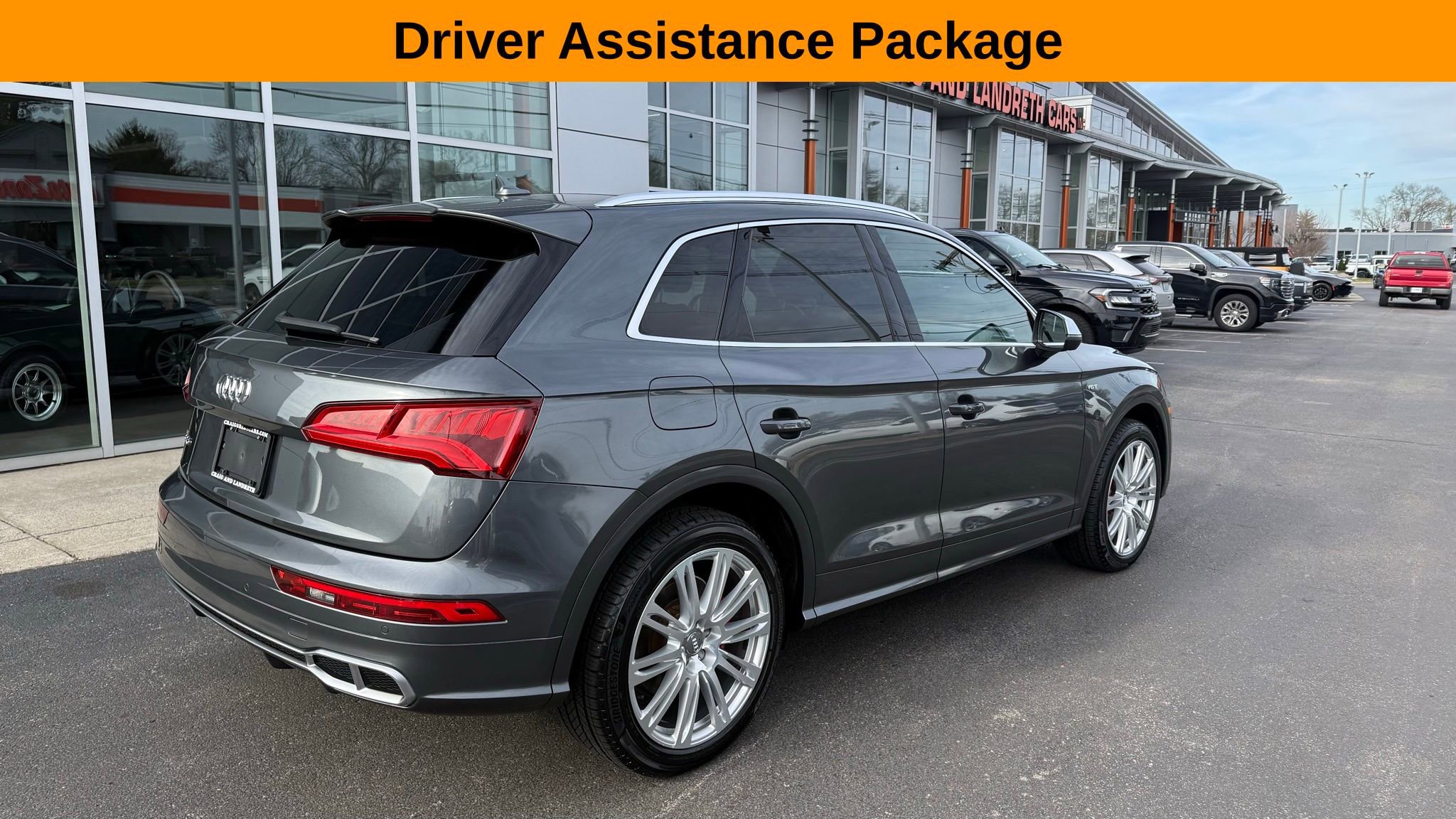 Used 2018 Audi SQ5 Prestige w/ Prestige Package video 3