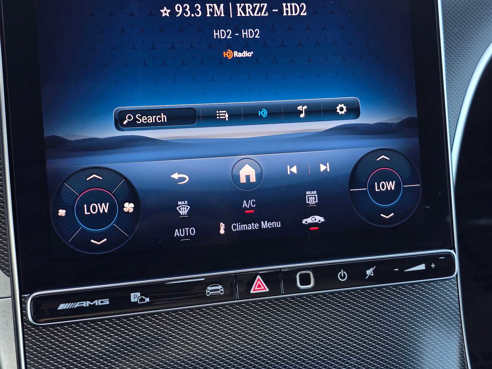 Used 2025 Mercedes-Benz C 43 AMG 4MATIC Sedan image 32