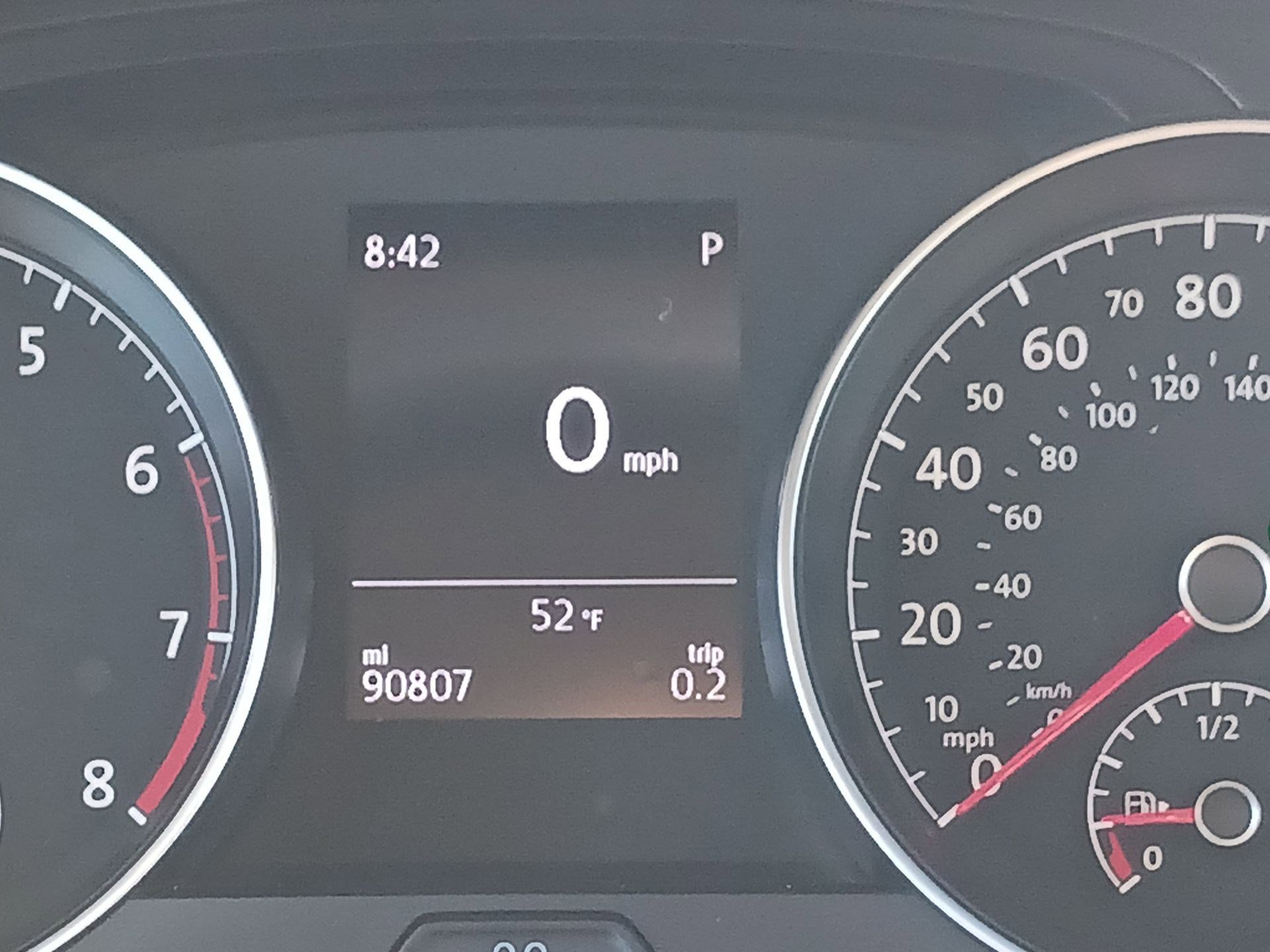 Used 2018 Volkswagen Golf S image 18