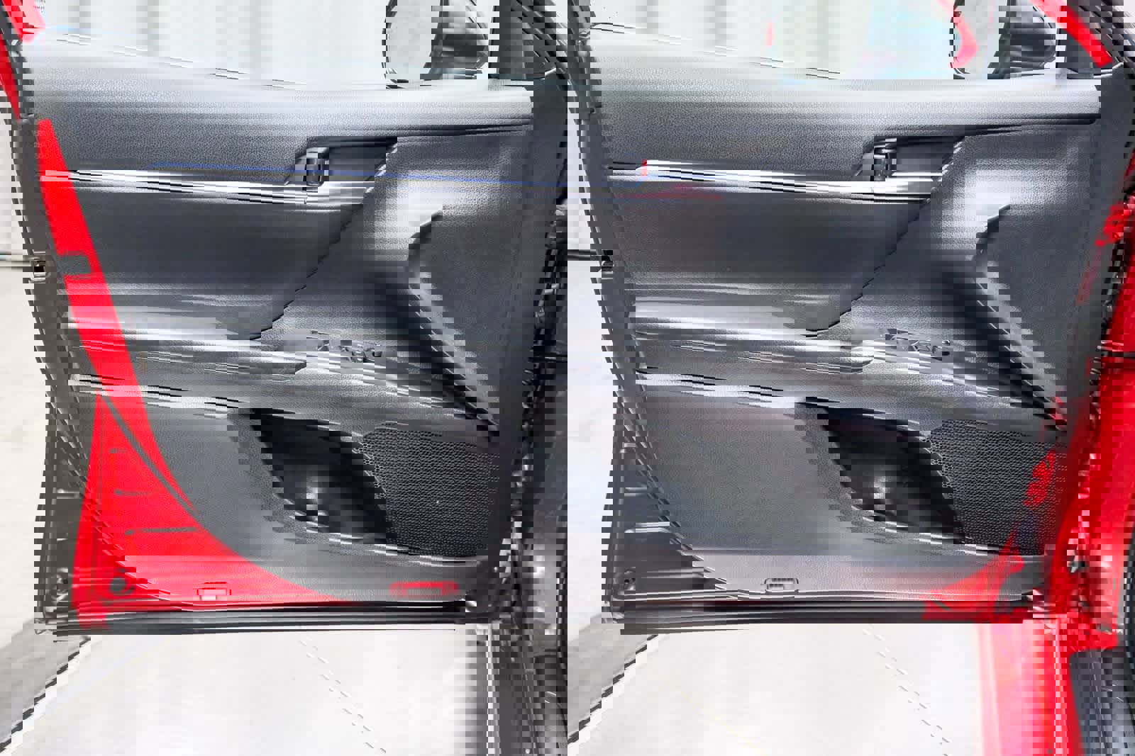 Used 2022 Toyota Camry SE image 23