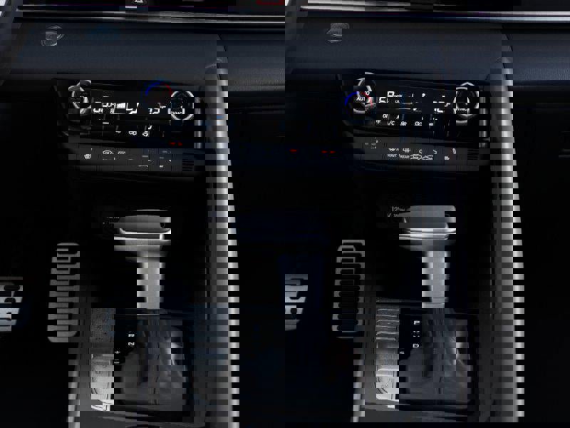 New 2026 Hyundai Elantra SEL Sport Premium image 16