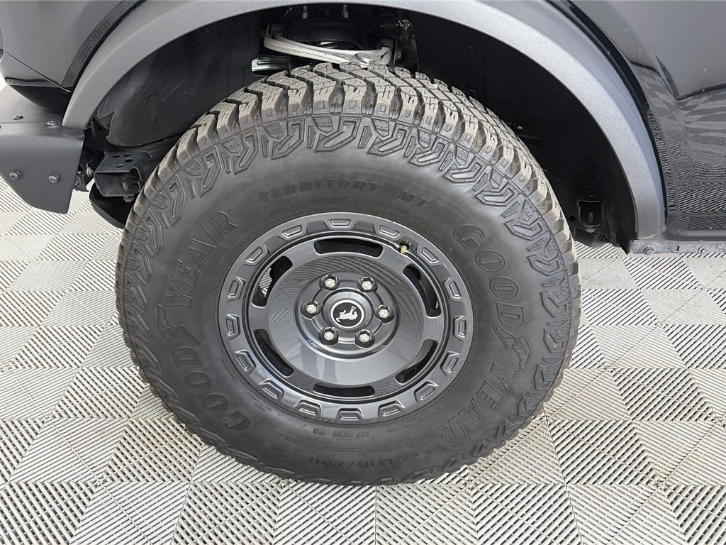 Certified 2024 Ford Bronco Wildtrak image 8