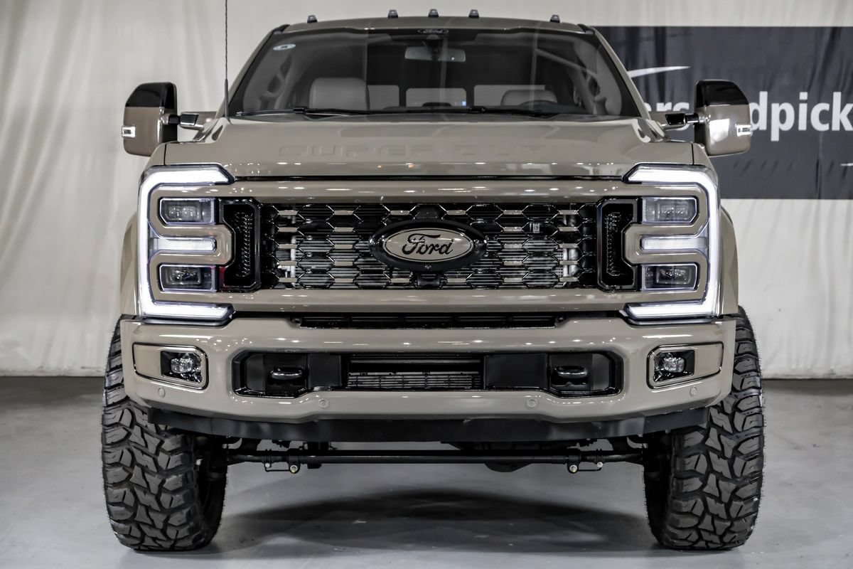 Used 2026 Ford F450 Platinum AWD/4WD image 3