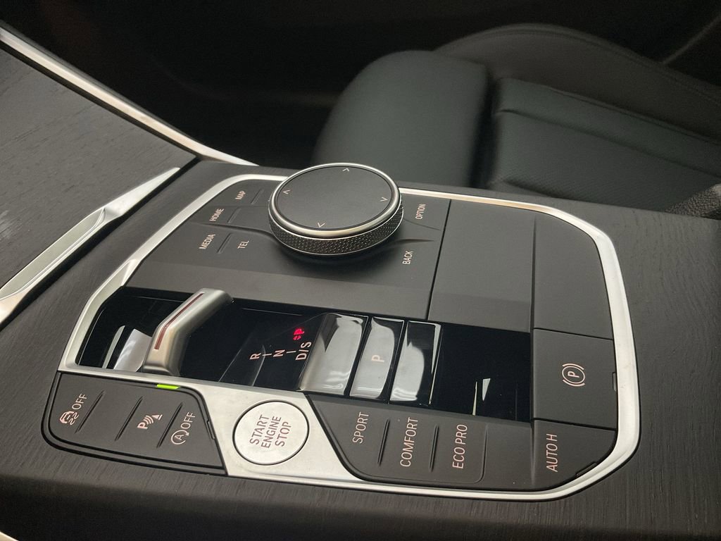 Used 2023 BMW 330i xDrive Sedan w/ Driving Assistance Package image 21