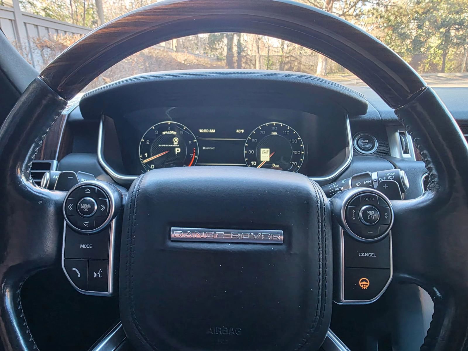 Used 2015 Land Rover Range Rover Long Wheelbase Supercharged image 20