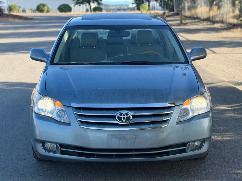 Used 2007 Toyota Avalon XL FWD image 2