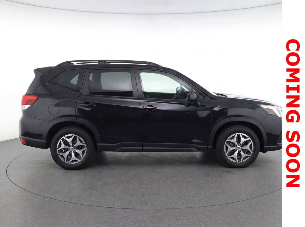 Used 2021 Subaru Forester Premium AWD/4WD image 10
