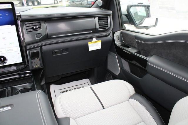 New 2023 Ford F150 Lightning Platinum image 10