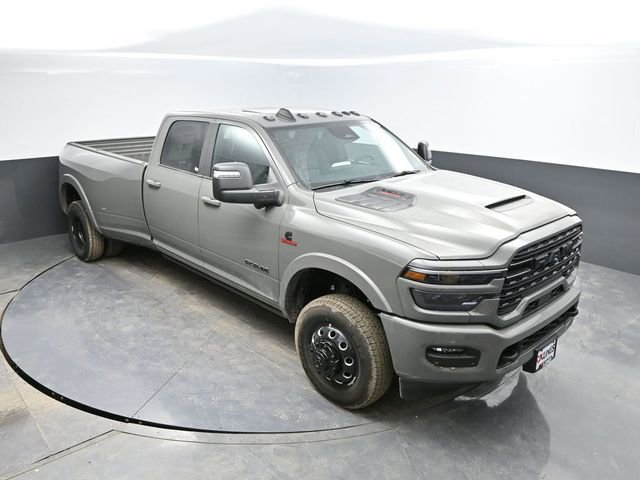 New 2026 RAM 3500 Limited AWD/4WD image 45