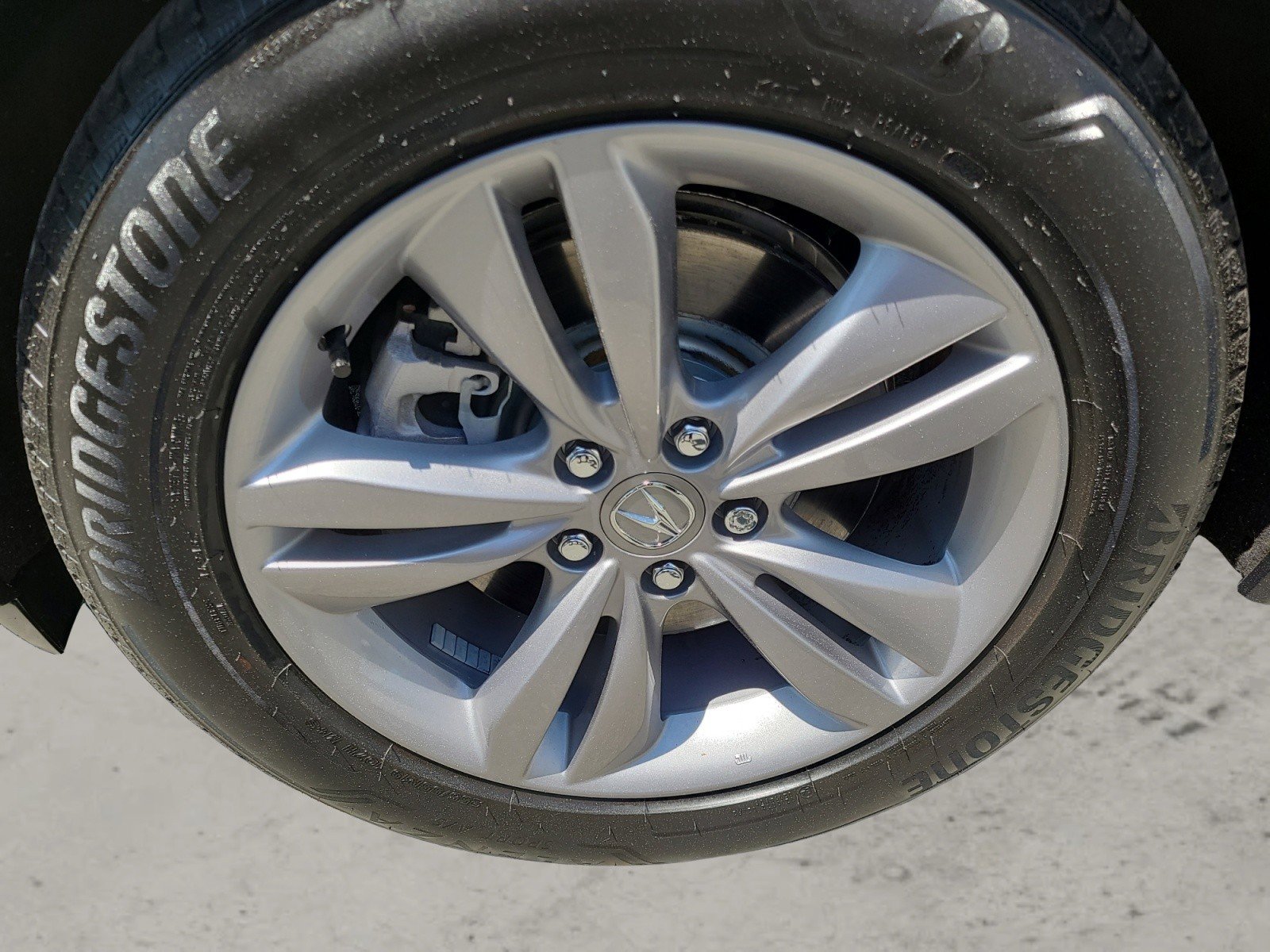 Used 2023 Acura MDX FWD image 10