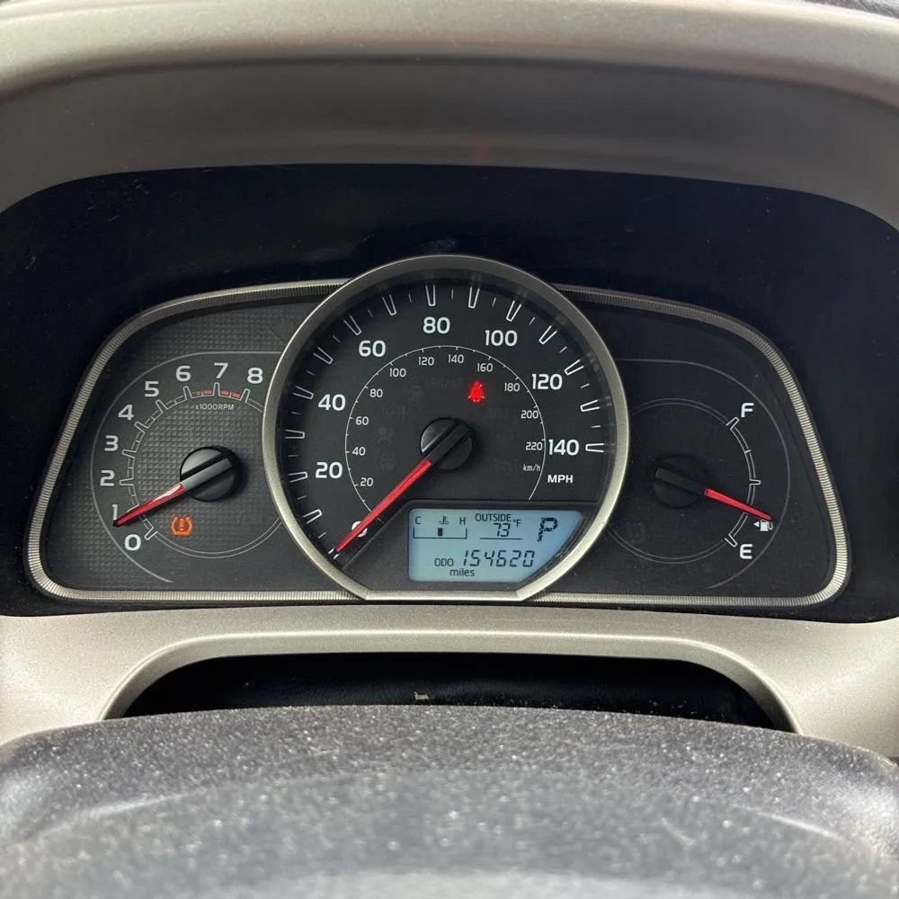 Used 2014 Toyota RAV4 XLE AWD/4WD image 30