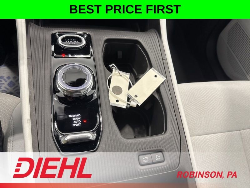 New 2026 Jeep Cherokee Laredo image 31