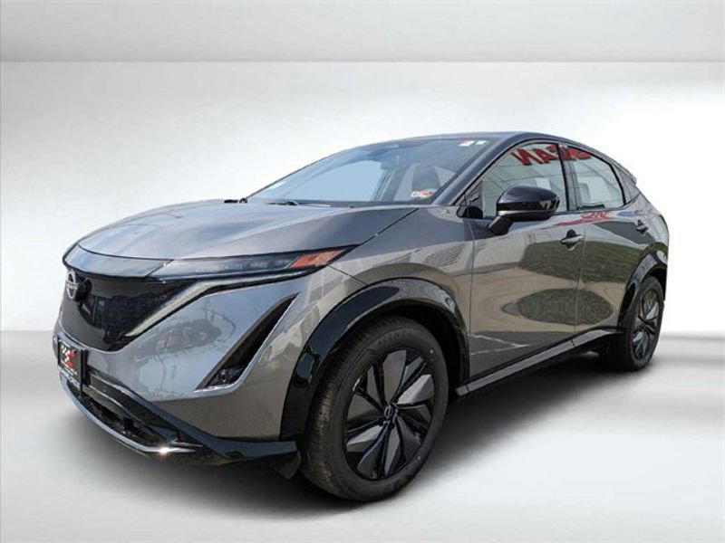 New 2023 Nissan Ariya AWD image 8