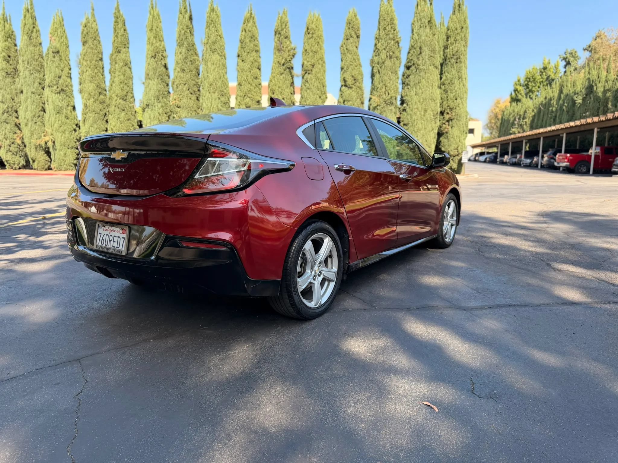 Used 2017 Chevrolet Volt LT w/ Comfort Package FWD image 5
