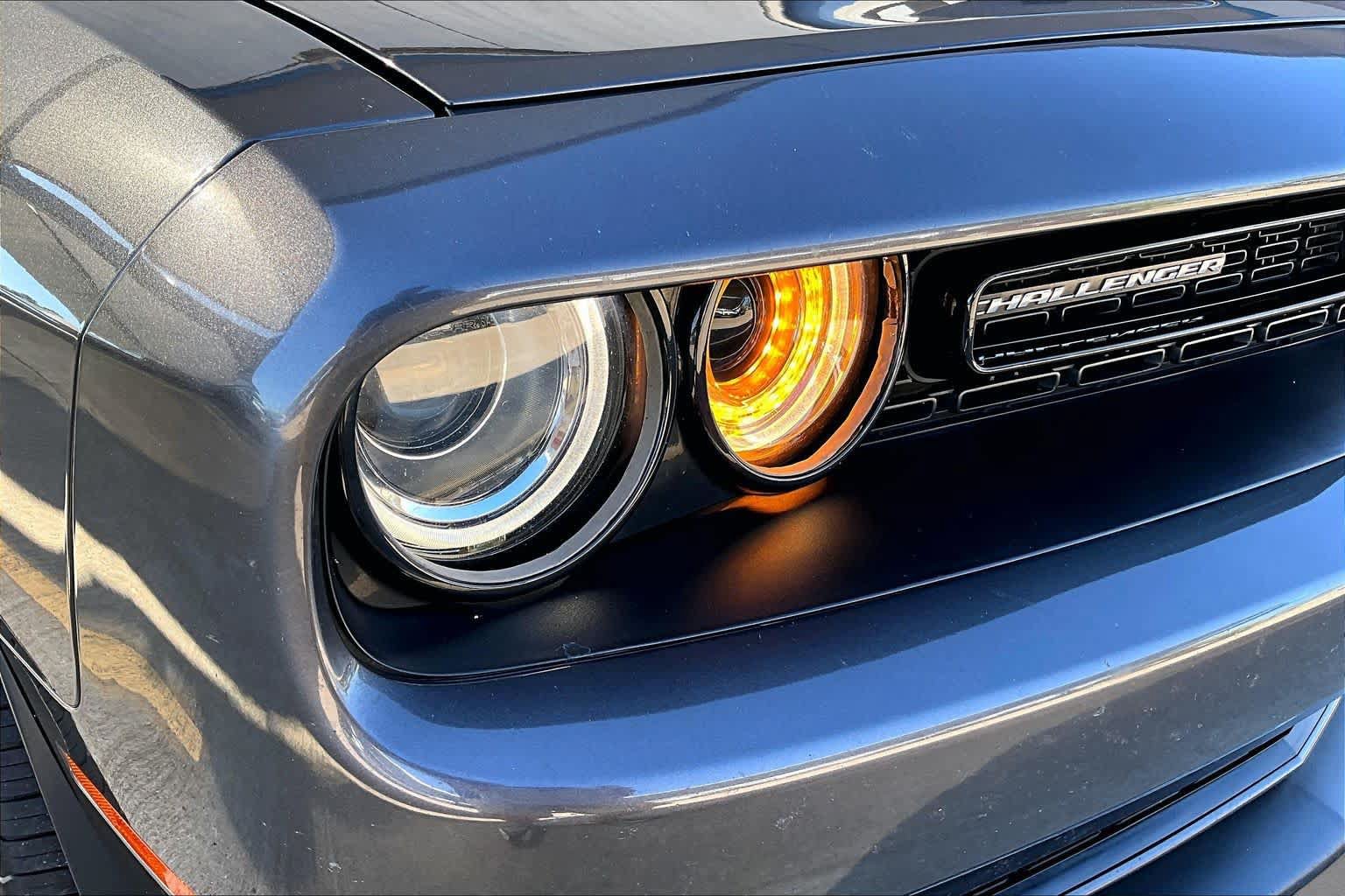 Used 2016 Dodge Challenger R/T Scat Pack RWD image 28