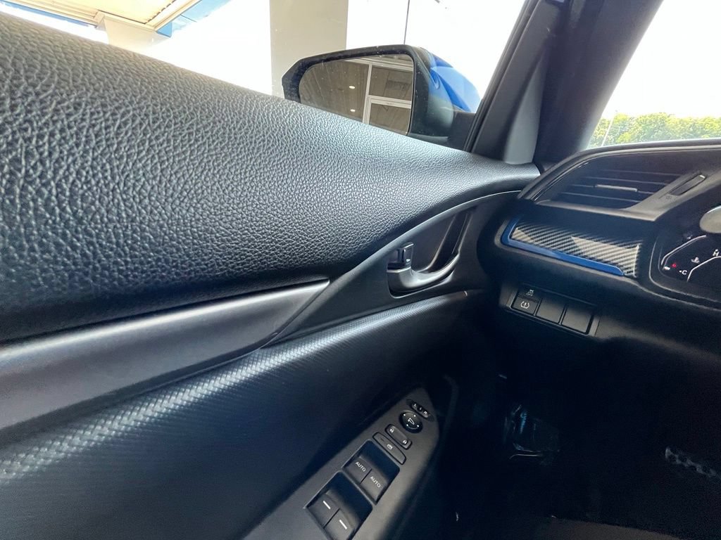 Used 2018 Honda Civic Sport image 18
