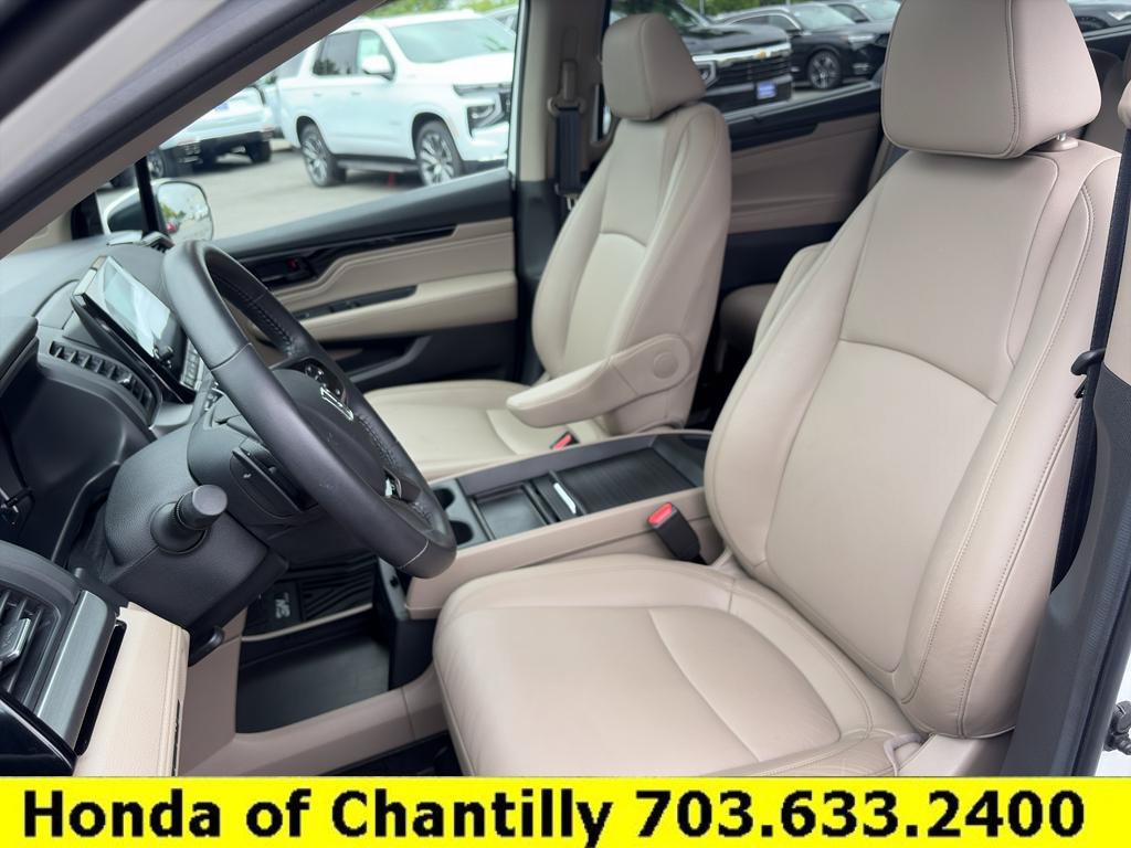 Certified 2024 Honda Odyssey Touring image 25