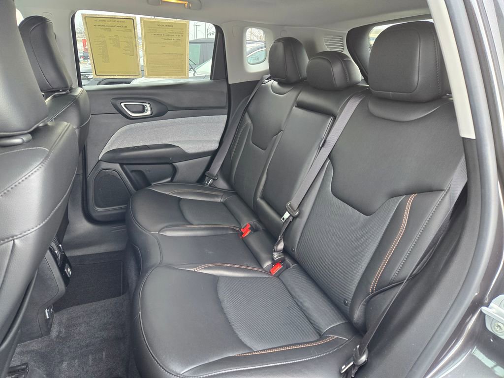 Used 2022 Jeep Compass Latitude image 26