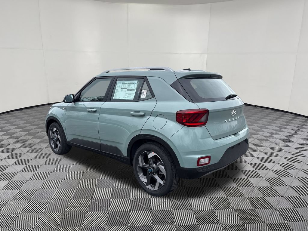 New 2026 Hyundai Venue SEL FWD image 11