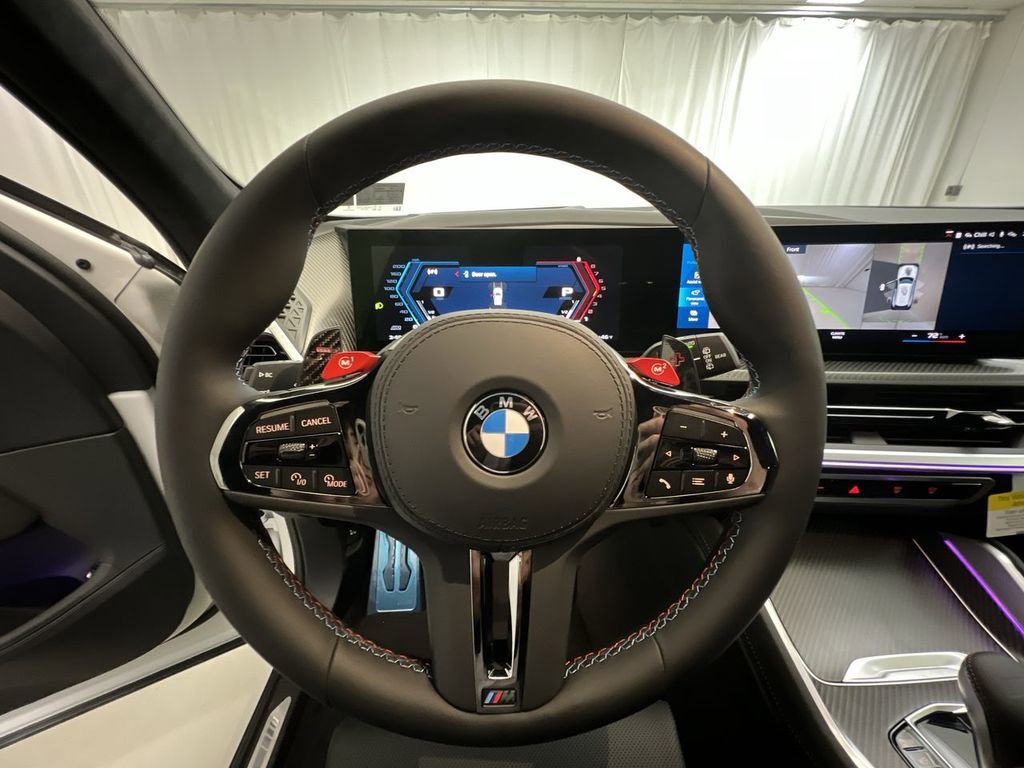 New 2023 BMW XM image 15