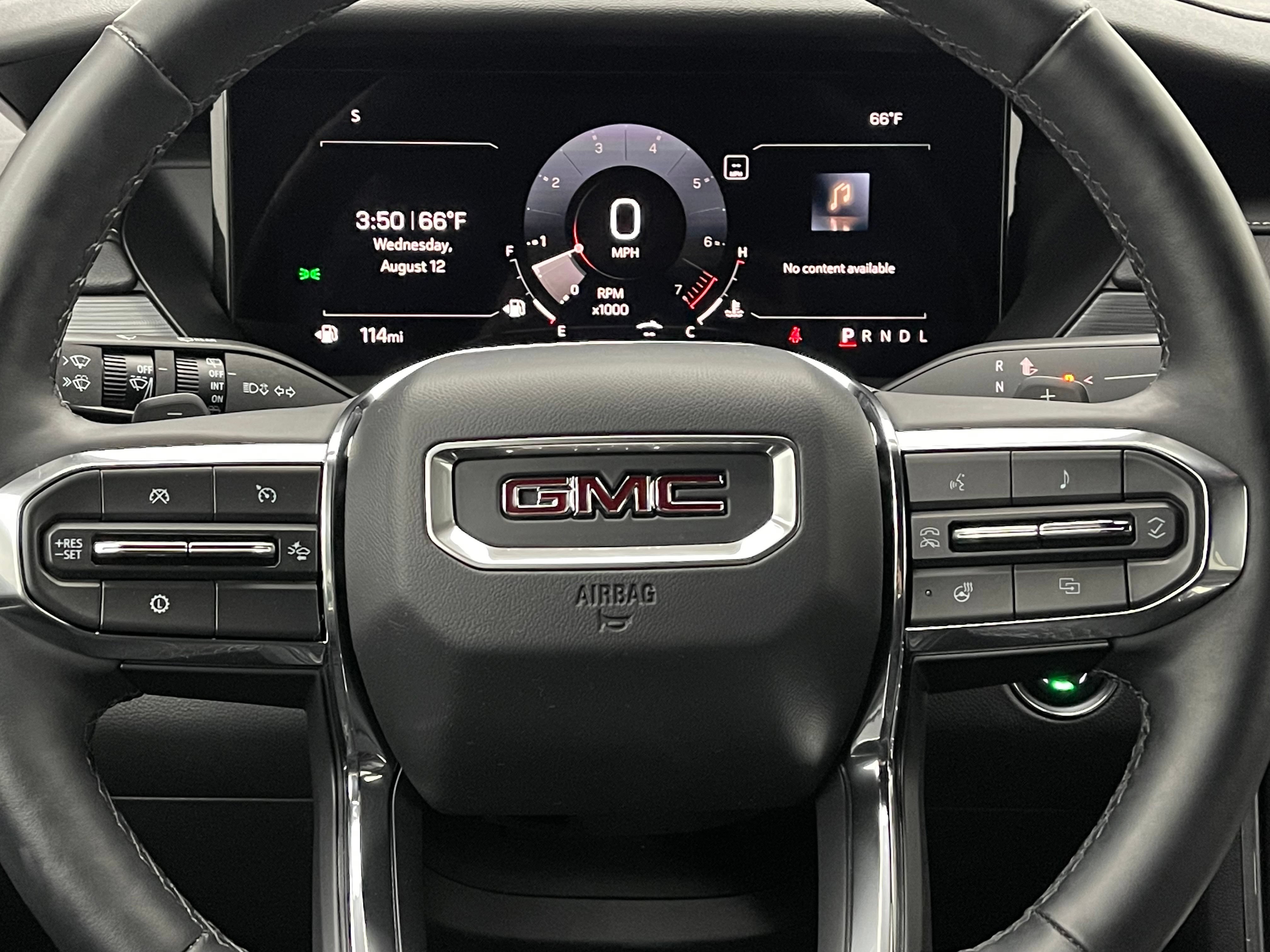 Used 2025 GMC Acadia Elevation FWD image 20