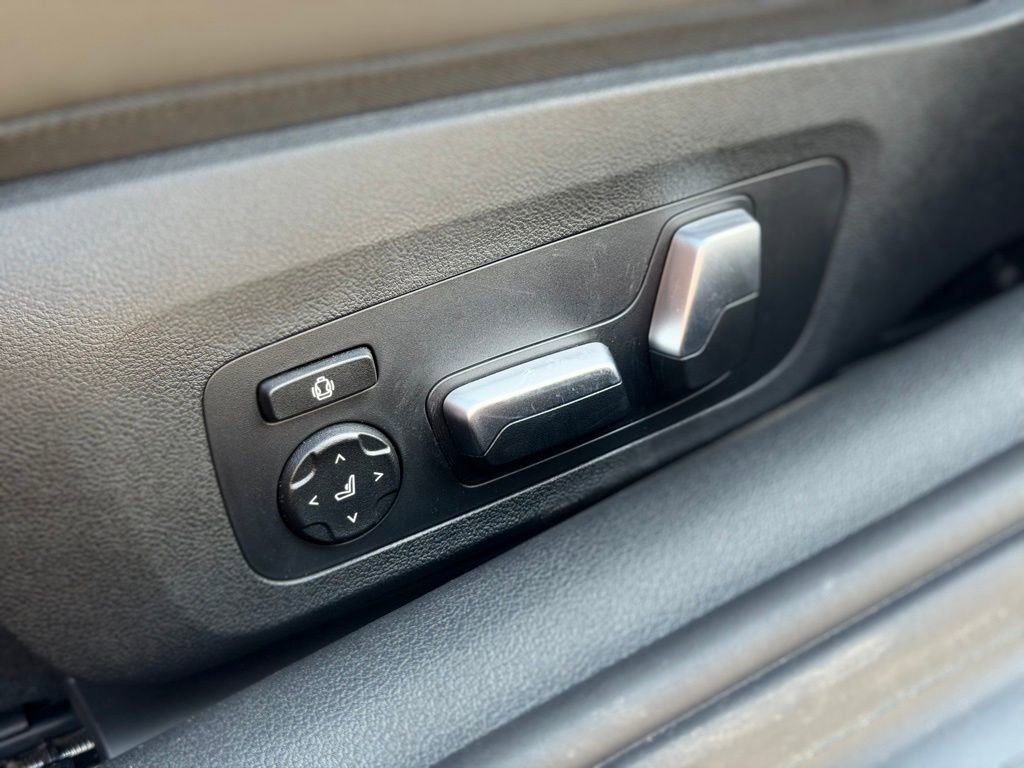 New 2026 BMW 840i xDrive Convertible image 13