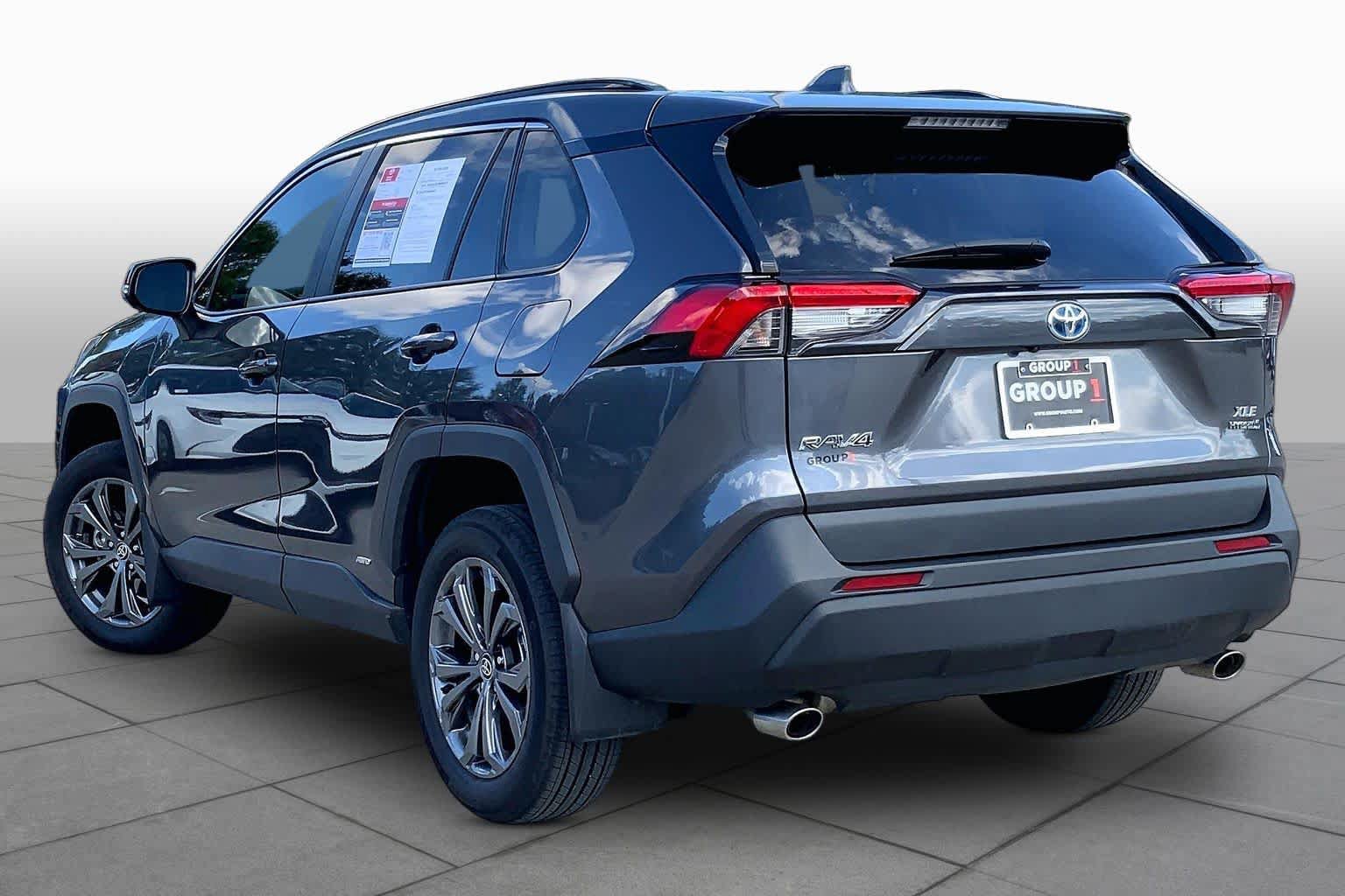 Used 2024 Toyota RAV4 XLE Premium w/ Weather Package AWD/4WD image 12