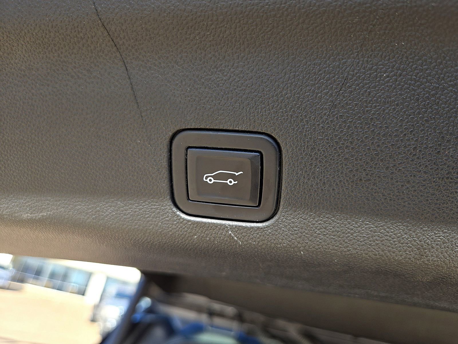 Used 2022 GMC Yukon SLT w/ SLT Luxury Package image 33