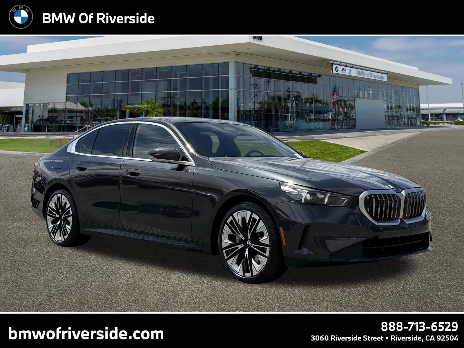 Certified 2024 BMW 530i w/ Premium Package RWD image 1