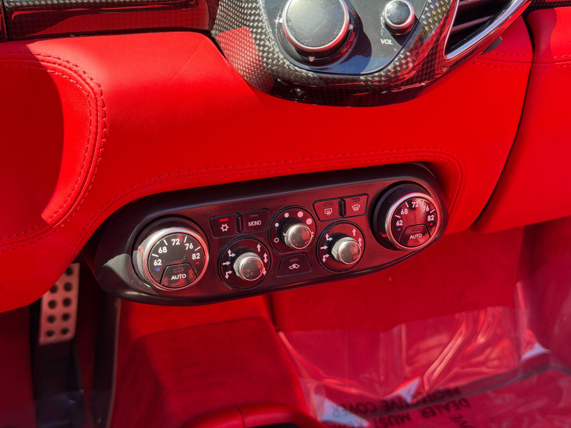 Used 2015 Ferrari 458 Spider RWD image 57
